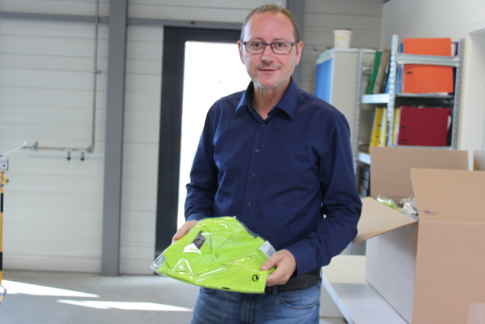 Tom Schuetz quer